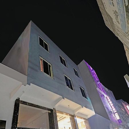 Townhouse Tark Inn Nové Dillí Exteriér fotografie