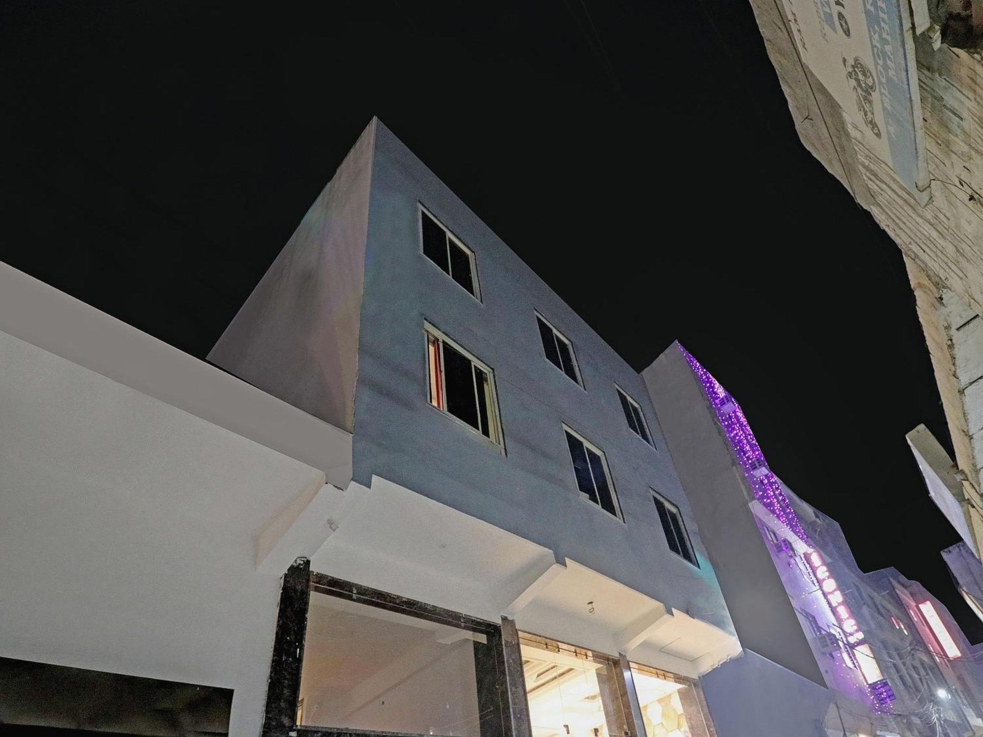 Townhouse Tark Inn Nové Dillí Exteriér fotografie