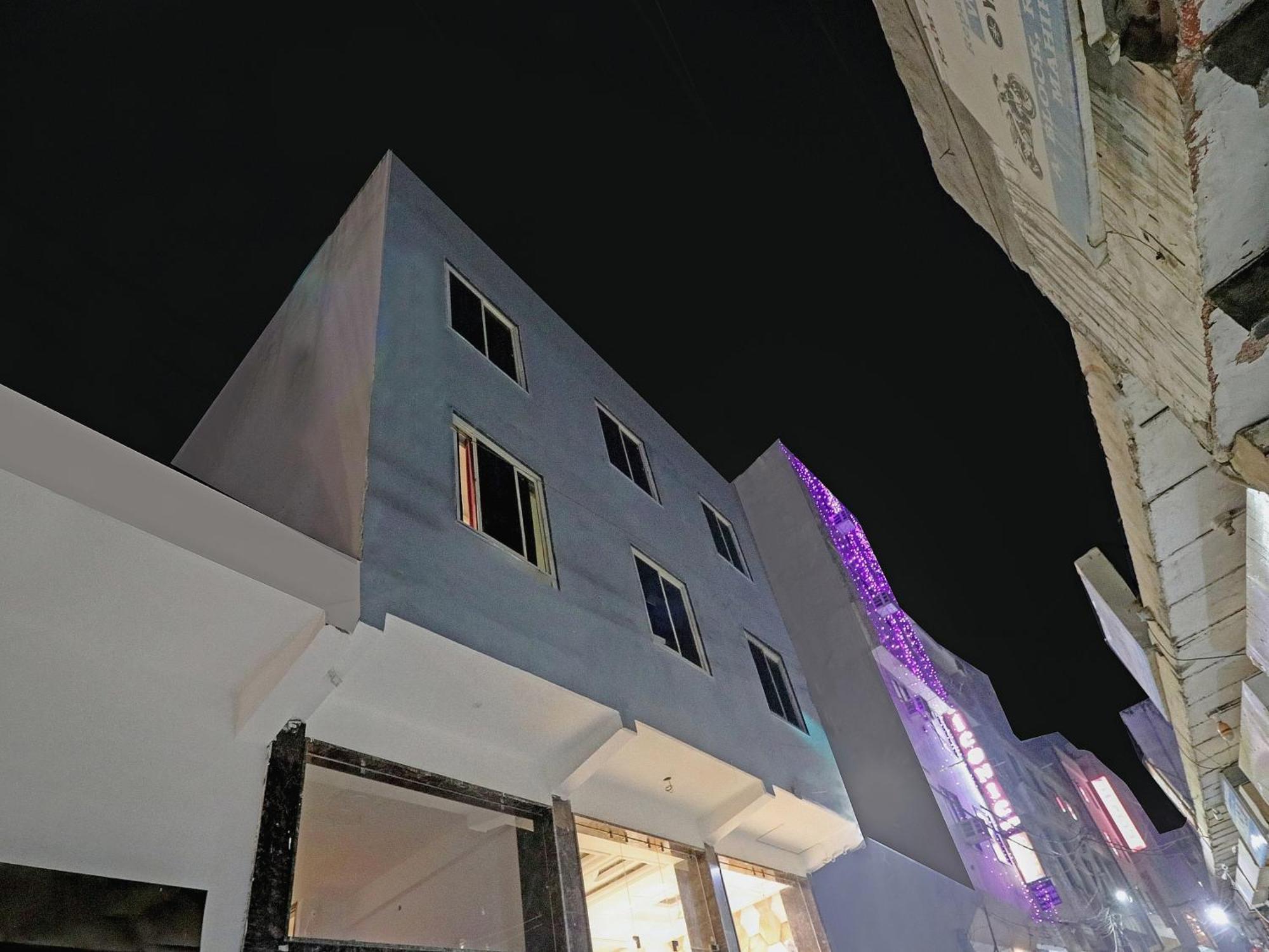 Townhouse Tark Inn Nové Dillí Exteriér fotografie